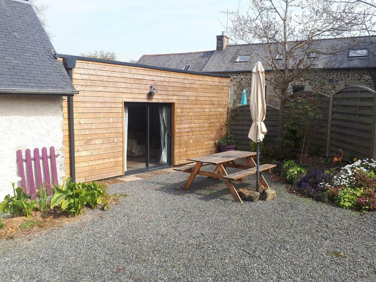 Breton Stone House In Saint Gilles Les Bois Saint-Gilles-les-Bois Exterior foto
